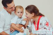 Echipa Fundaţiei lui Vlad Plahotniuc “Edelweiss”, în vizită la maternitatea din Rîşcani Echipa Fundaţiei lui Vlad Plahotniuc “Edelweiss”, în vizită la maternitatea din Rîşcani